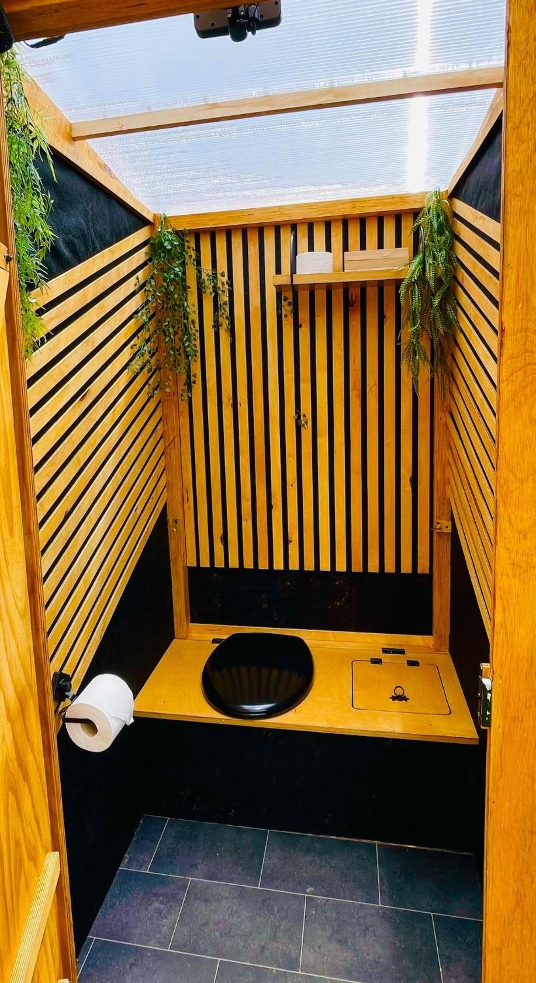 Glamping Hohe Wand - Zelt Mit Sternenfenster Und Whirlpool Maiersdorf Exterior foto